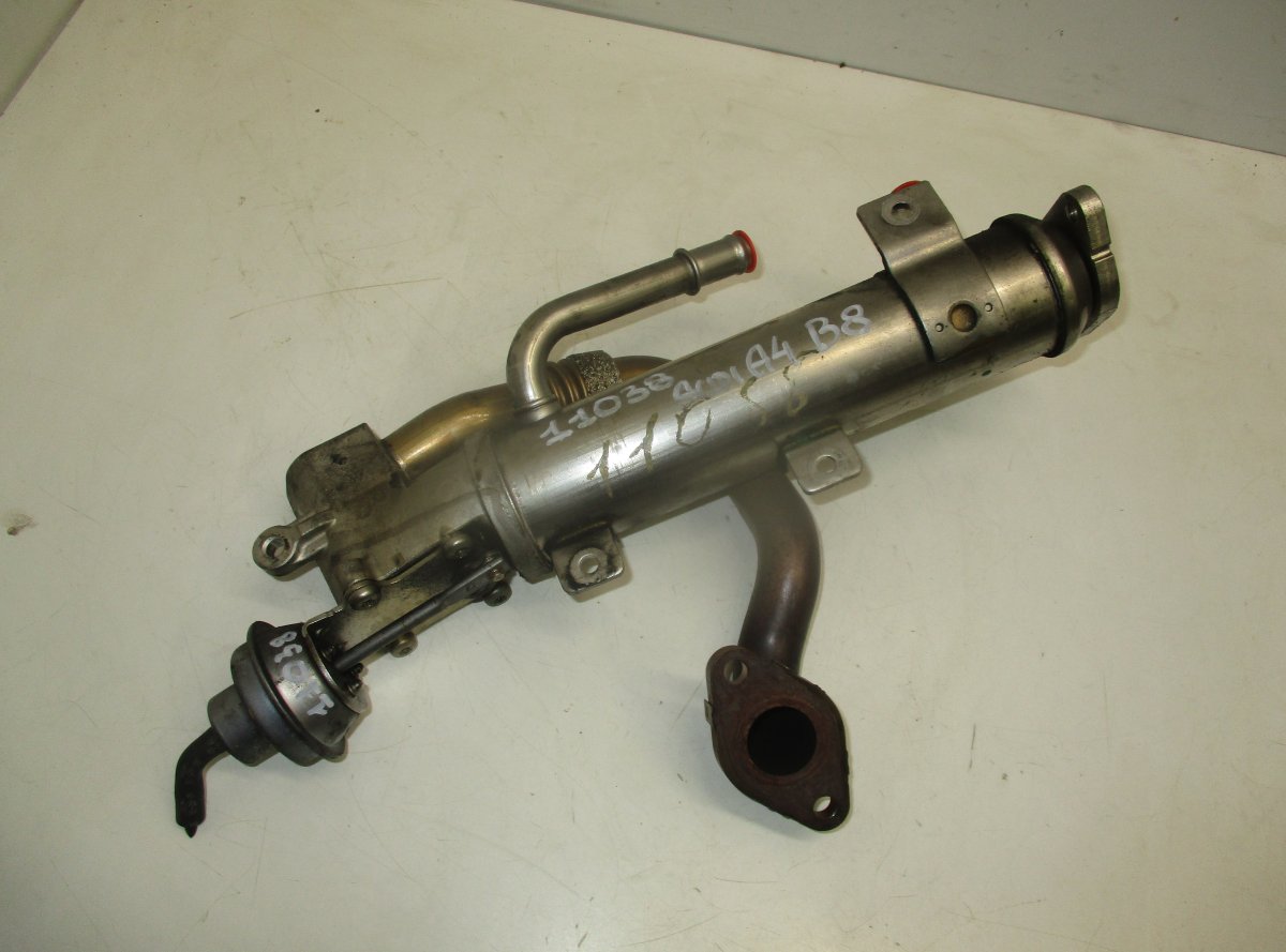 Audi A4 (B8) EGR jäähtytin AUDI A4 / A4 ALLROAD (B8) (2007-2015) EGR coole...