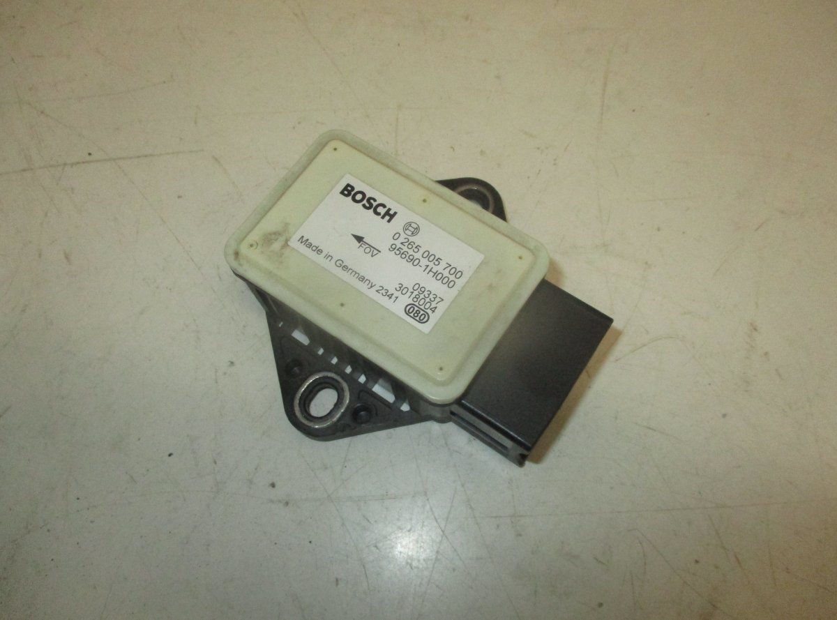 Hyundai i30 Andur (Yaw Rate) HYUNDAI i30 I (FD) (2007-2012) YAW rate sensor ...