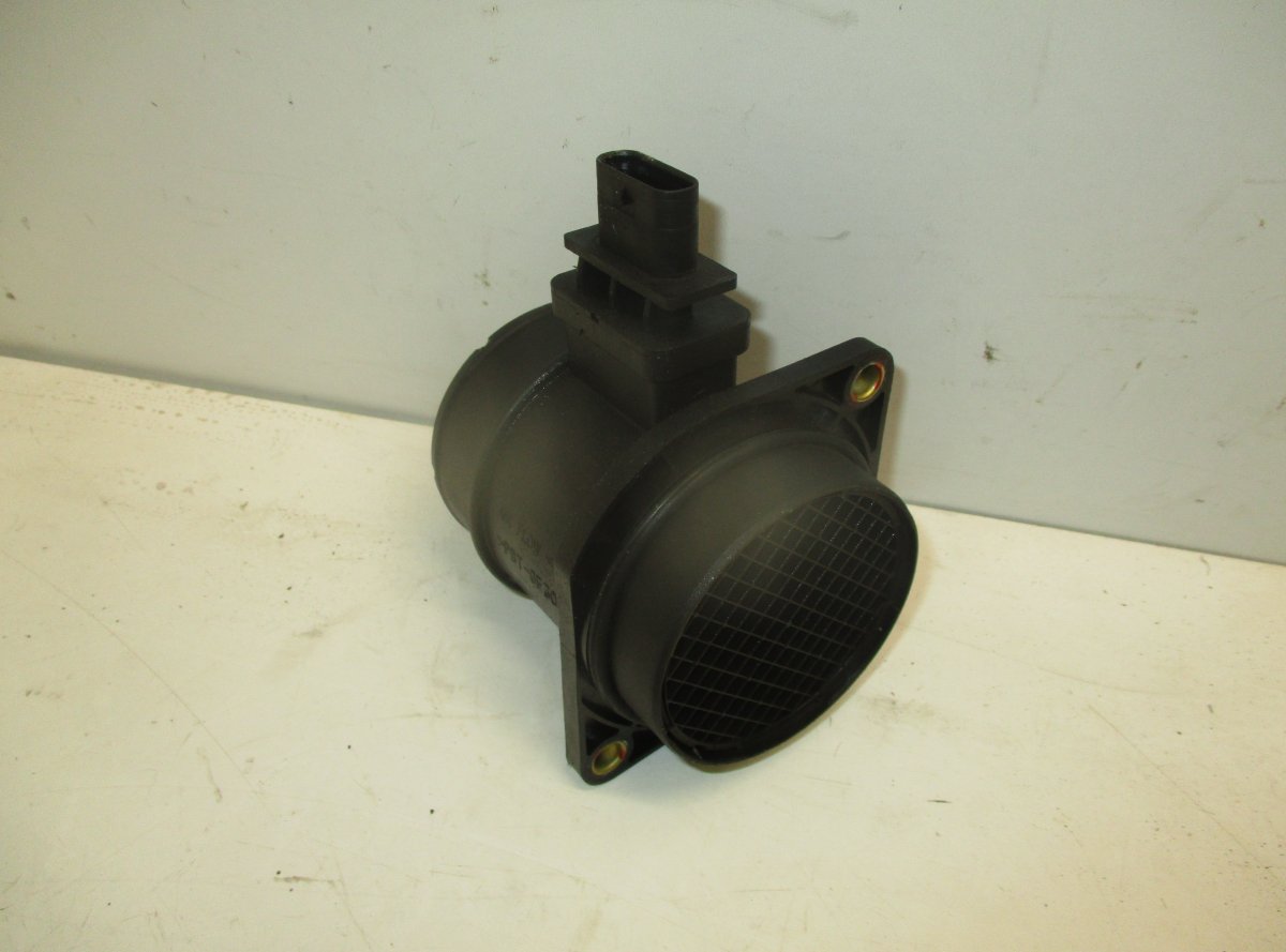 Hyundai i30 Mass Air-Flow Sensor HYUNDAI i30 I (FD) (2007-2012) Mass Air-Flow Se...