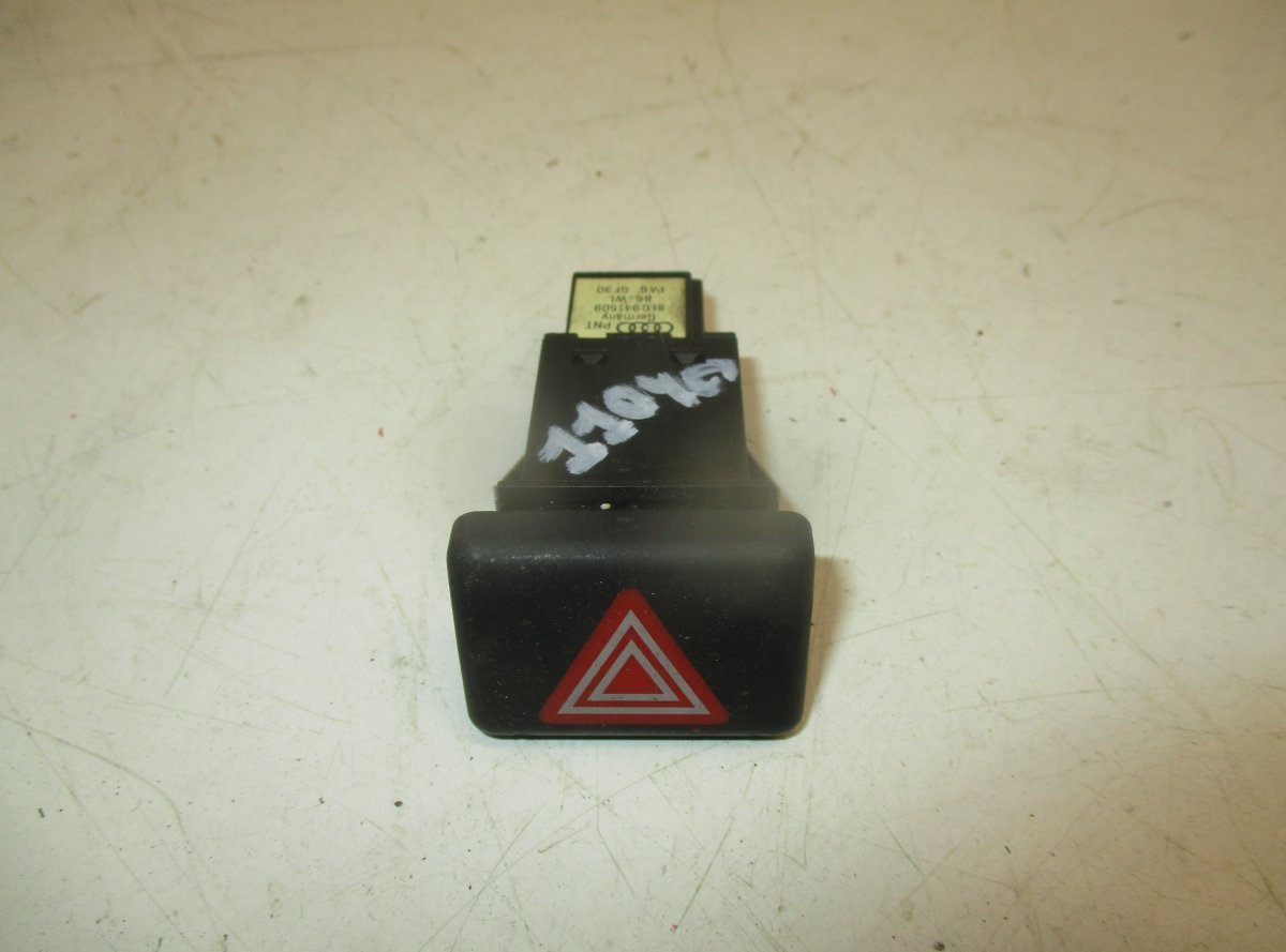 Audi A4 (B7) Hazard switch AUDI A4 (B7) (2004-2008) Hazard switch 8E094150...