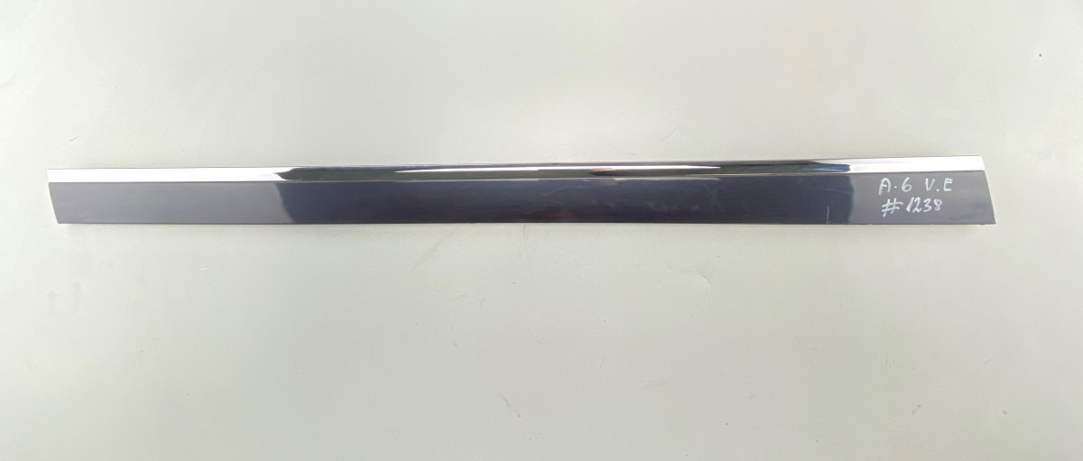 Audi A6 (C6) Door Moulding Front Left