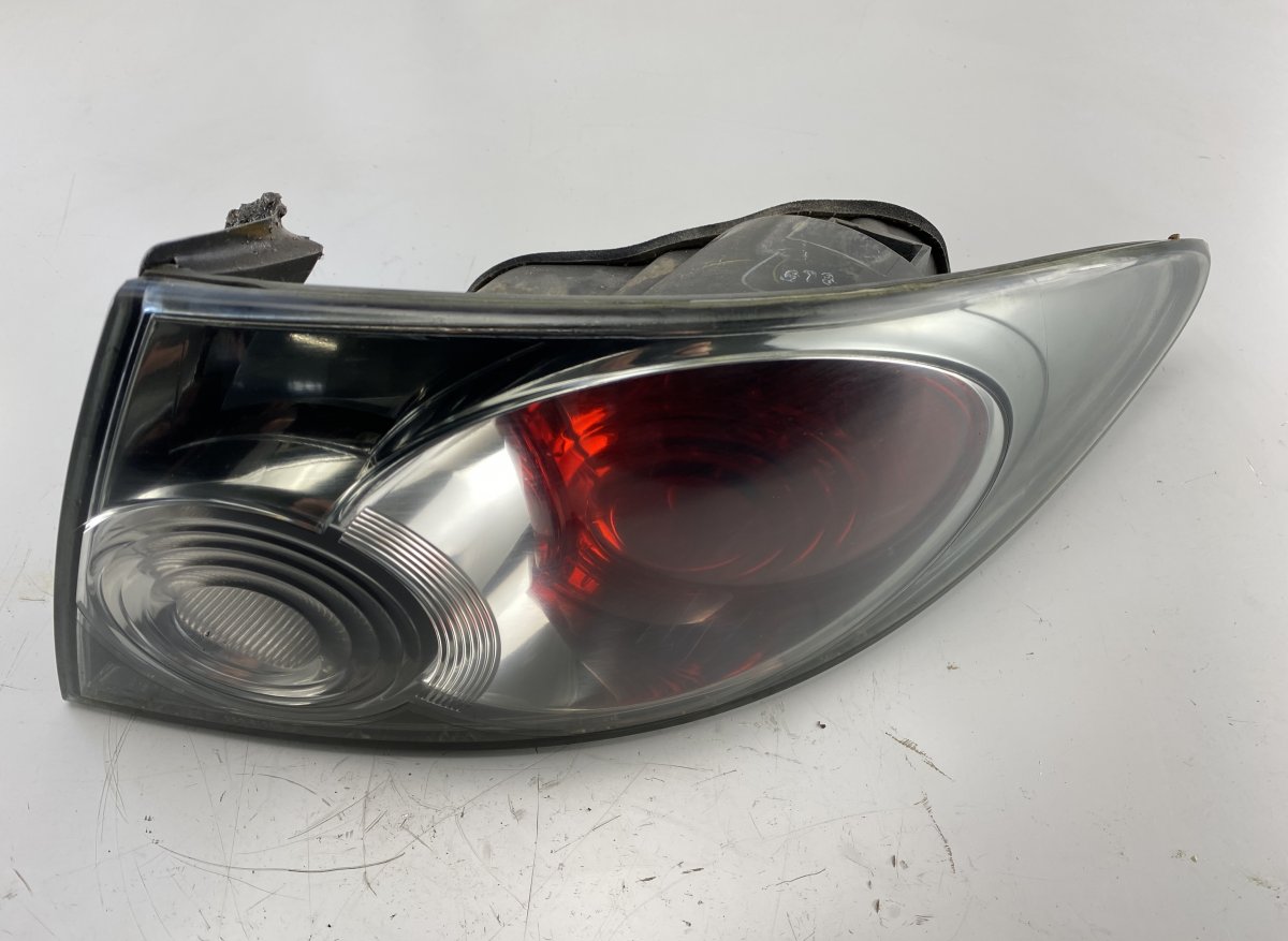 Mazda 6 (GG / GY) Tail light, right MAZDA 6 (GG, GY) (2002-2007) Tail light, right ...