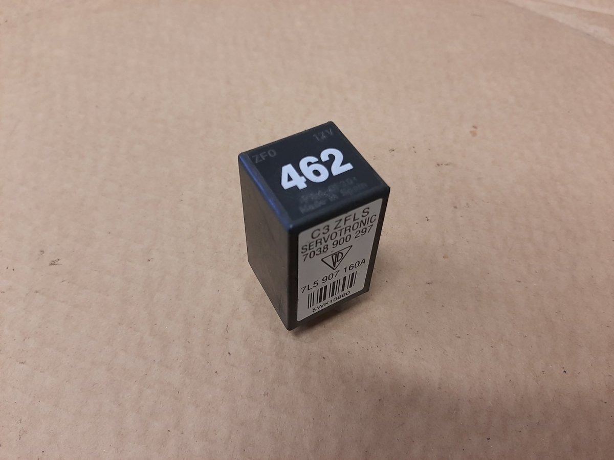 Porsche Cayenne Relays, other PORSCHE CAYENNE I (2002-2010) Relays, other 703...