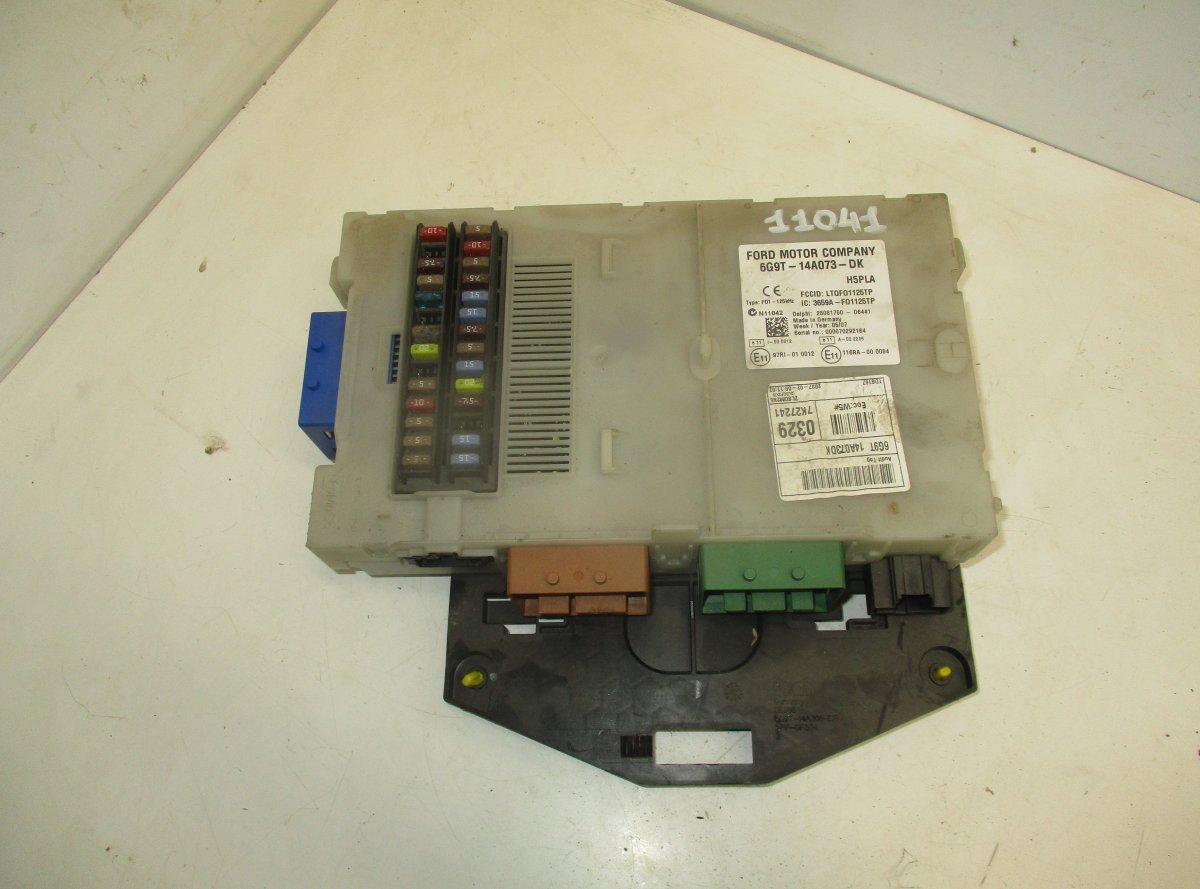 Ford S-Max Body control module (BCM) FORD S-MAX I (2006-2014) Body control module (B...