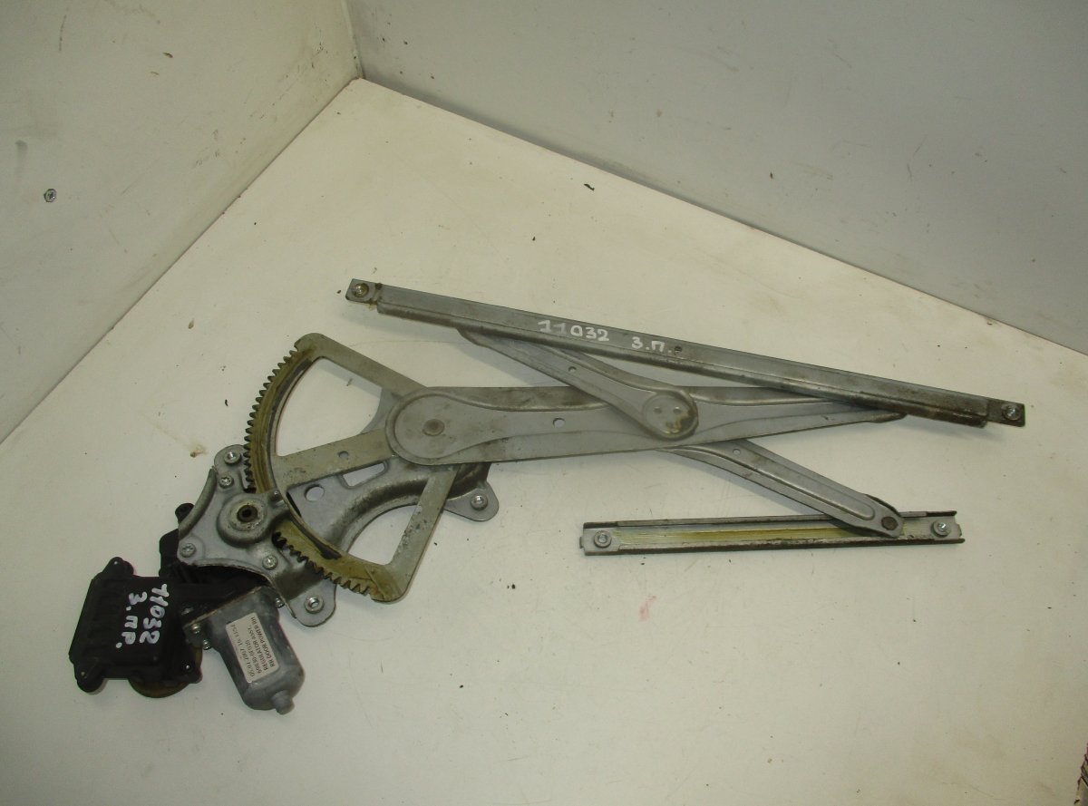 Toyota Corolla Verso Window Regulator Compl. rear right TOYOTA COROLLA Verso II (AR10) (2004-2009) Wind...