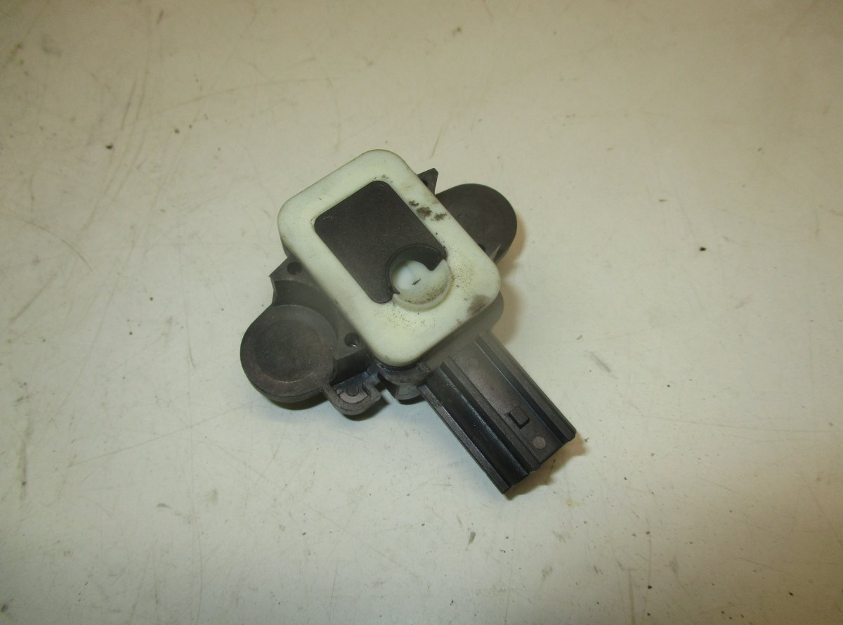 Audi A6 (C6) Side Crash Sensor left AUDI A6 / A6 ALLROAD (C6, 4F) (2004-2011) Side ...