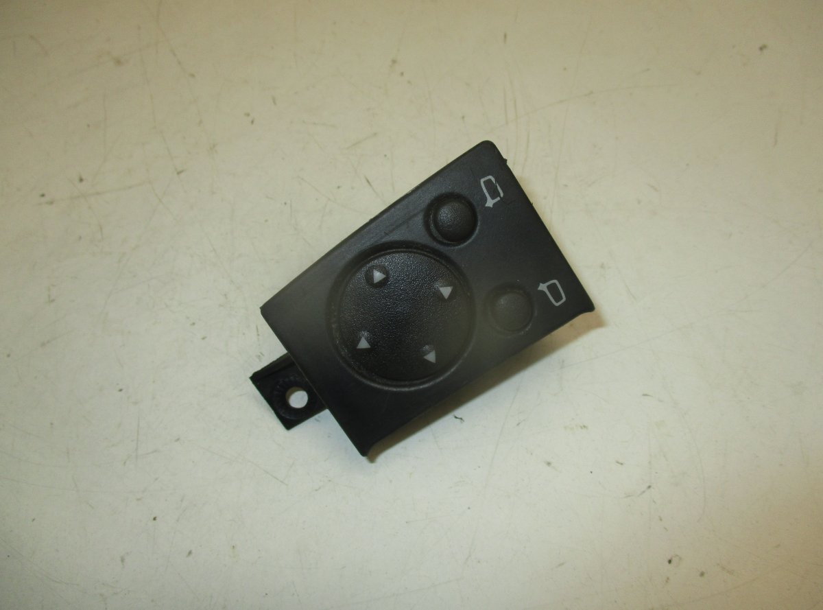 Audi A6 (C4) Mirror Switch AUDI A6 (C4) (1994-1997) Mirror Switch 4A095956...