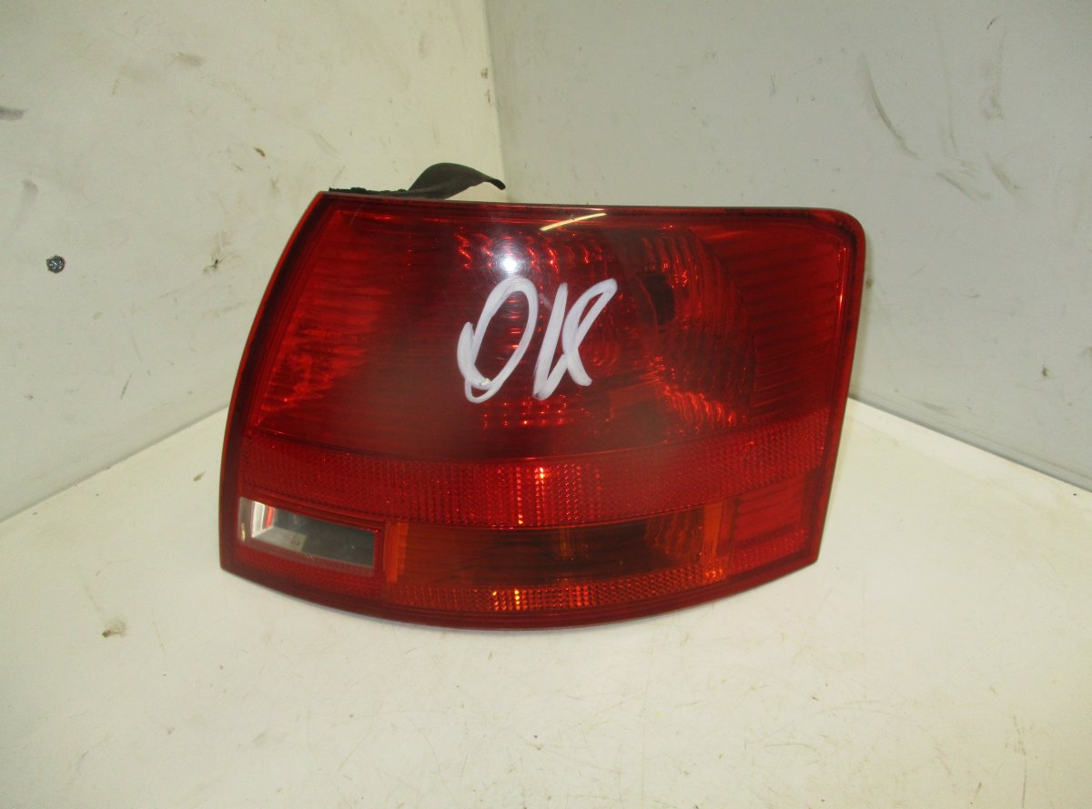 Audi A4 (B7) Right Rear Light Right rear light — AUDI A4 (B7) (2004-2008) — 8...