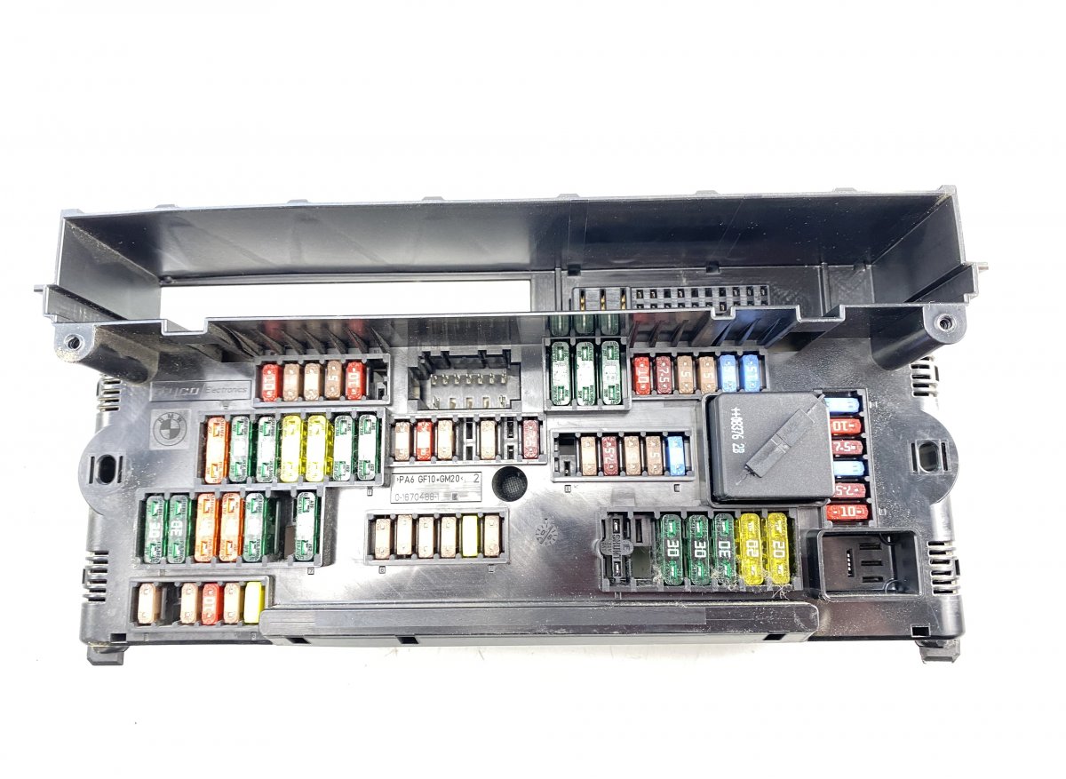 BMW 7 (F01 / F02 / F03 / F04) Fuse box BMW 7 (F01, F02) (2008-2016) Fuse box 915132002...