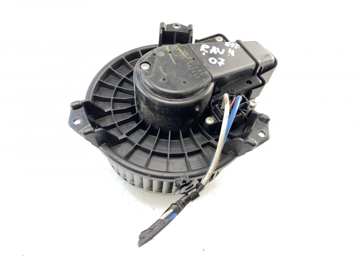 Toyota RAV4 (XA30) Heater Blower Motor Heater blower motor — TOYOTA RAV 4 III (XA30) (...