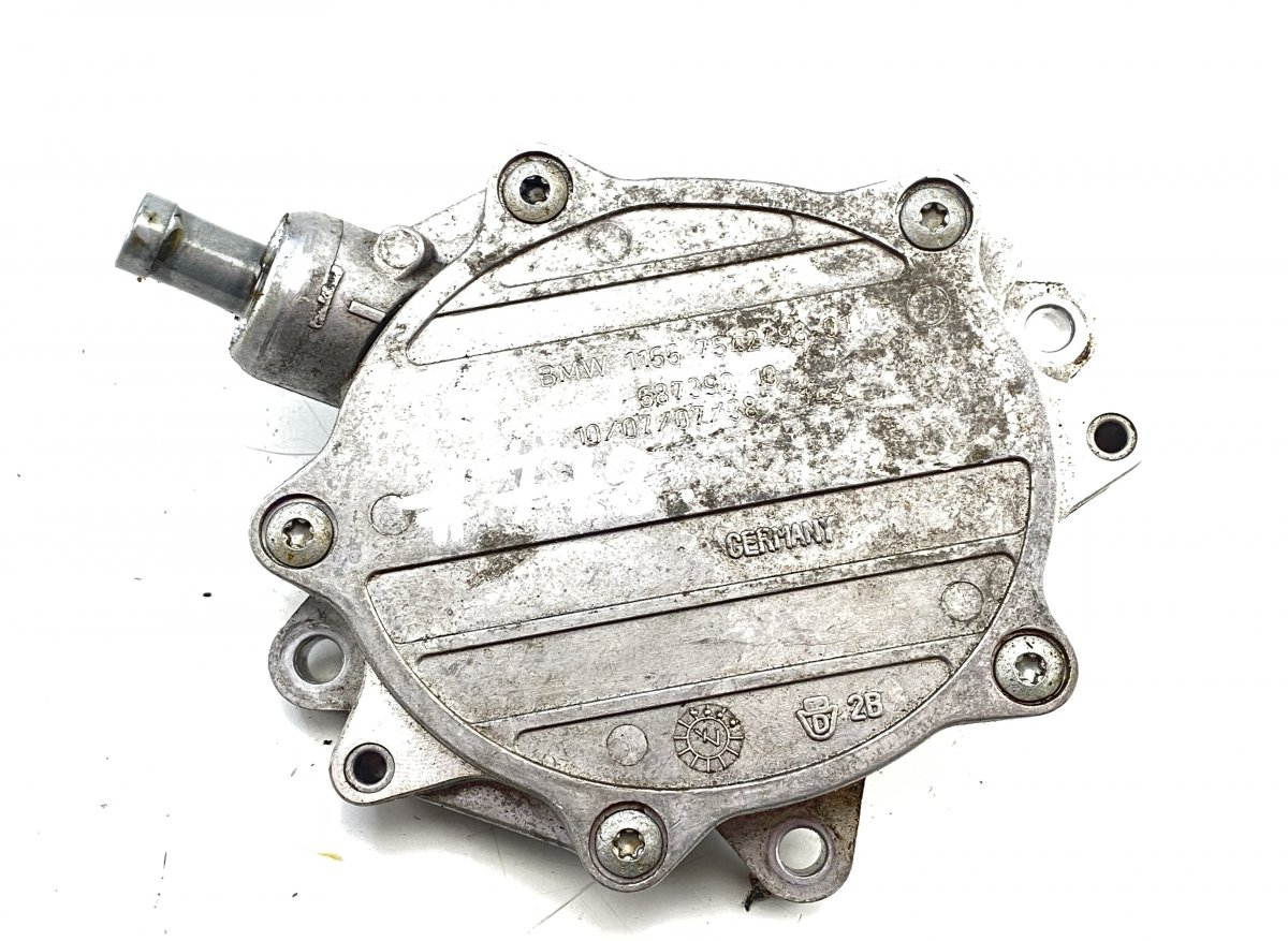 BMW 3 (E46) Vacuum pump Brakes BMW 3 (E90, E91, E92, E93) (2005-2011) Vacuum p...