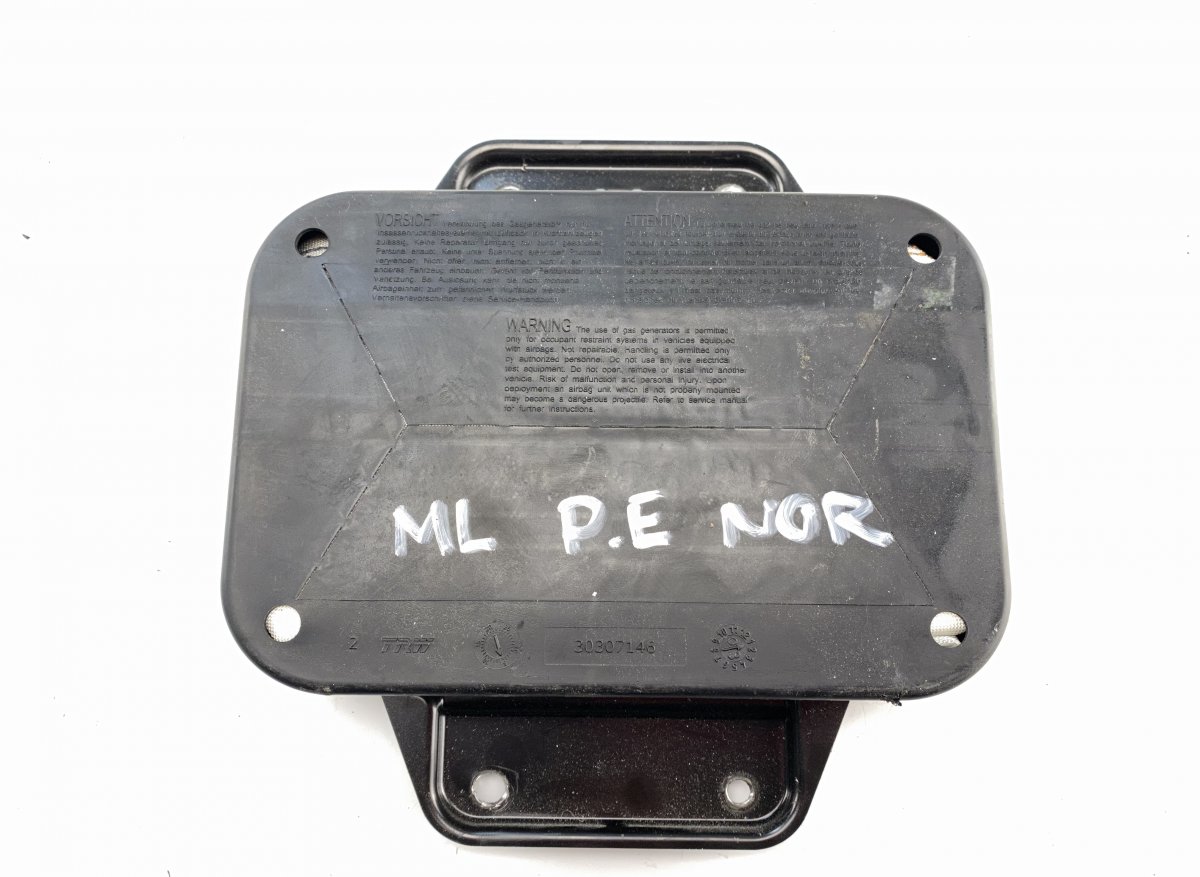 Mercedes-Benz A (W168) Side Door Airbag Front Right MERCEDES-BENZ ML-CLASS (W163) (1998-2005) Side ...
