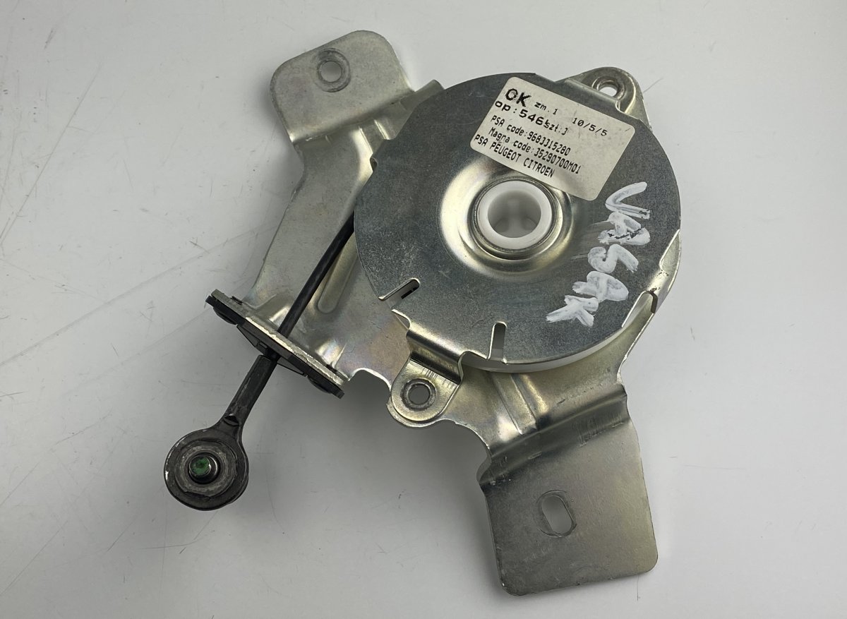 Peugeot 3008 Bonnet Latch Cable Bonnet Latch Cable — PEUGEOT 3008 I (T84) (2009...