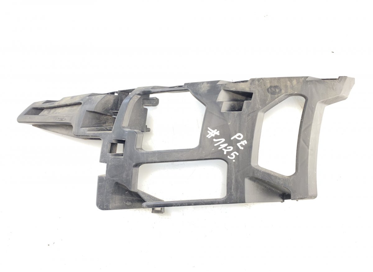 Ford Mondeo Front Bumper bracket on fender right FORD MONDEO Mk IV (BA7) (2007-2014) Front Bumpe...