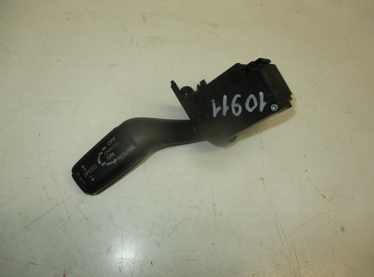 Audi A4 (B7) Nopeussäädin kytkin AUDI A4 (B7) (2004-2008) Cruise Control Switch ...