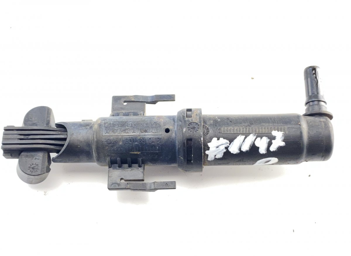BMW 7 (F01 / F02 / F03 / F04) Headlight Washer Nozzle Right BMW 7 (F01, F02) (2008-2016) Headlight Washer N...