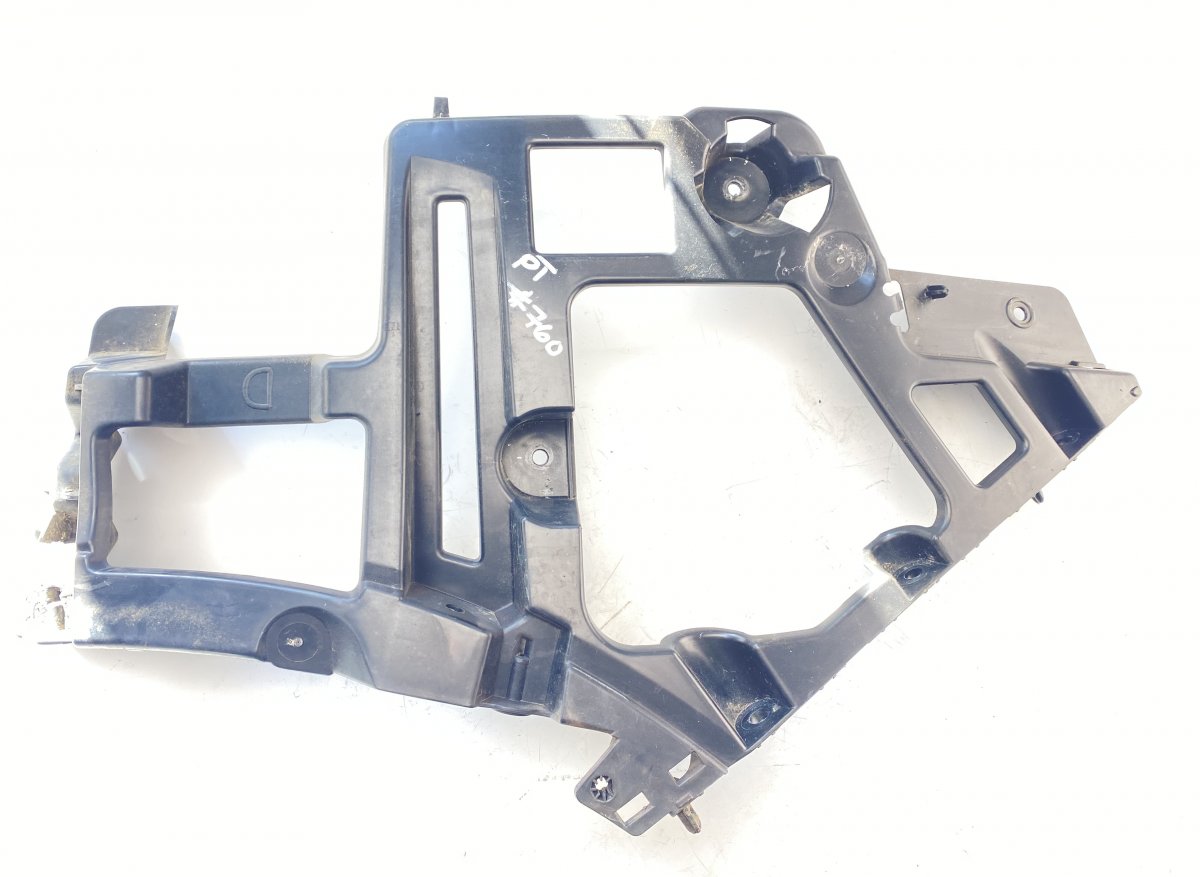 Peugeot 508 Rear bumper Carrier holder on fender right PEUGEOT 508 I (W23) (2010-2018) Rear bumper Car...
