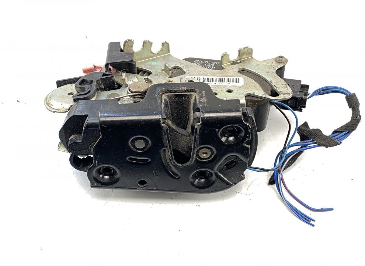 Mercedes-Benz Viano / Vito (W639) Door Lock Front Left MERCEDES-BENZ VITO / VIANO (W639) (2003-2014) D...