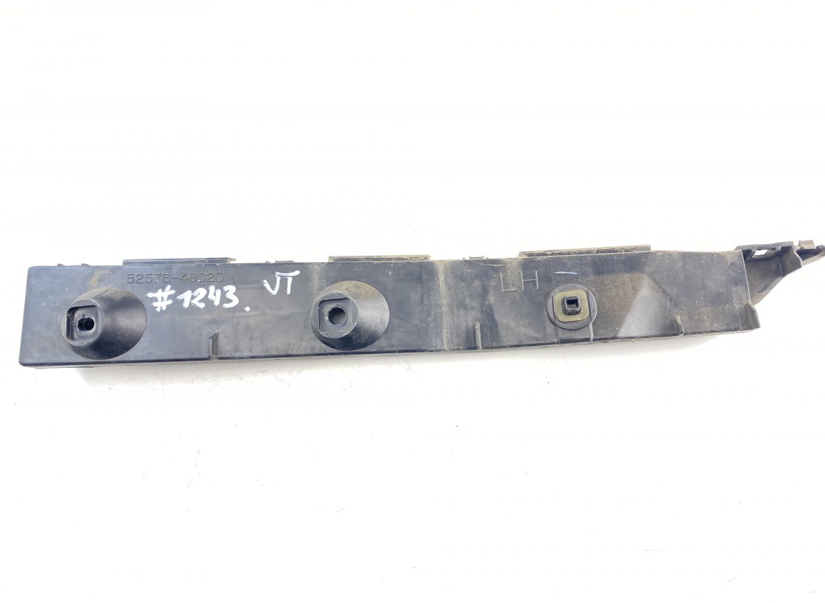 Rear bumper Carrier holder on fender left Brand/Model: TOYOTA HARRIER
Year: 2007
Engine: ...