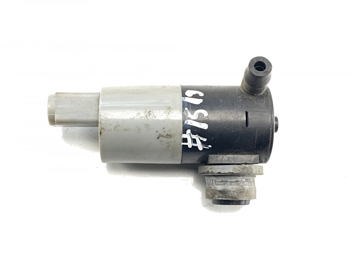 Land Rover Range Rover Washer pump Windscreen LAND ROVER RANGE ROVER III (LM) (2002-2012) Was...