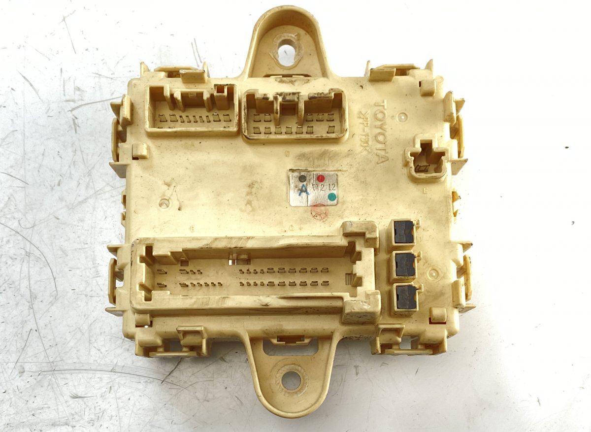 Fuse box Brand/Model: TOYOTA HARRIER
Year: 2007
Engine: ...