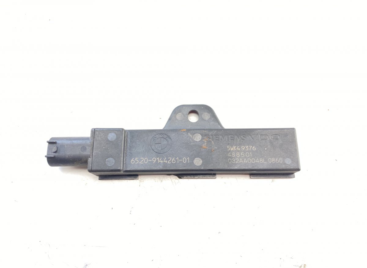 BMW 7 (F01 / F02 / F03 / F04) Aerial, other BMW 7 (F01, F02) (2008-2016) Aerial, other 6520...