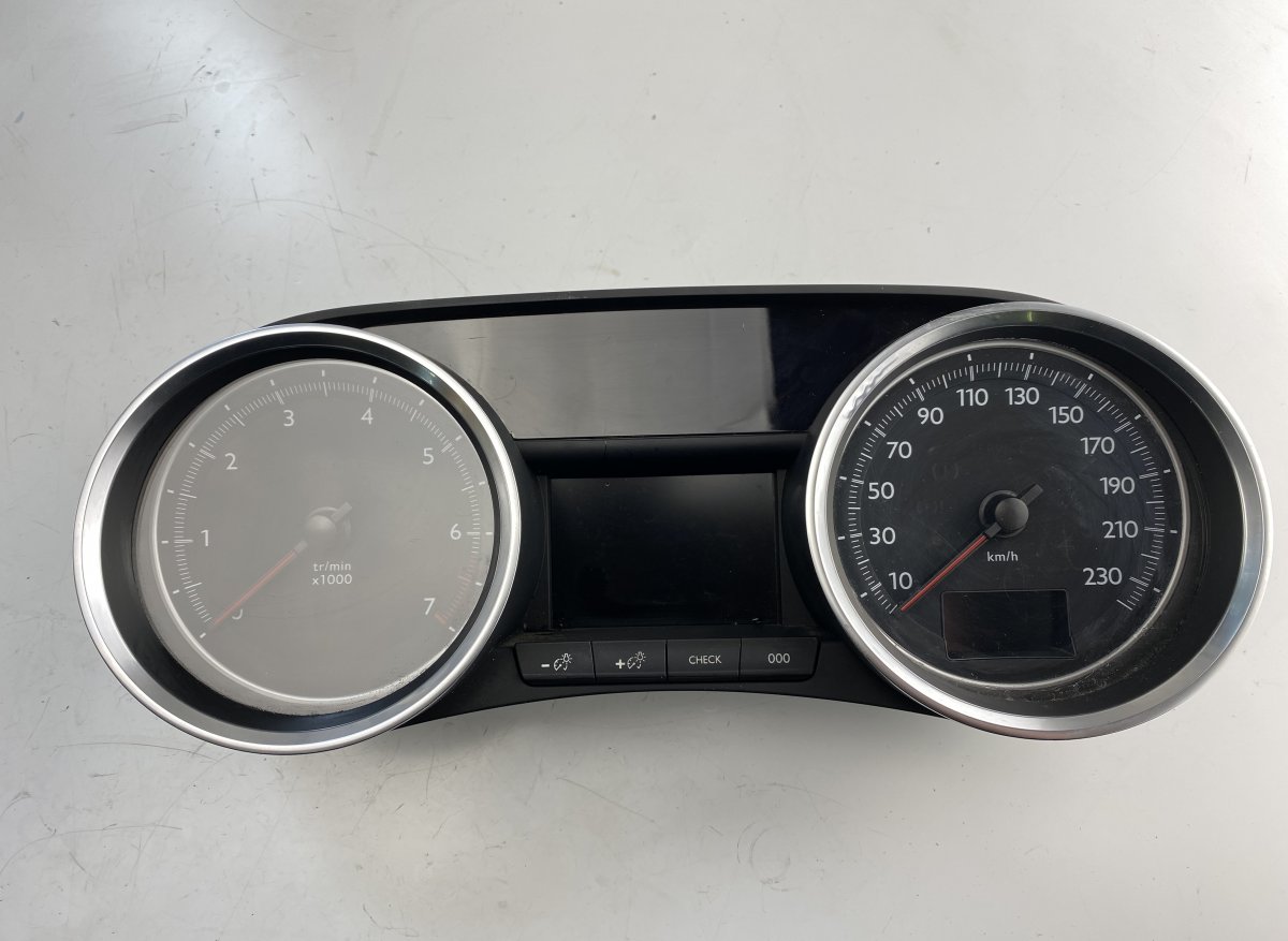 Peugeot 508 instrument cluster Instrument cluster — PEUGEOT 508 I (W23) (2010-...