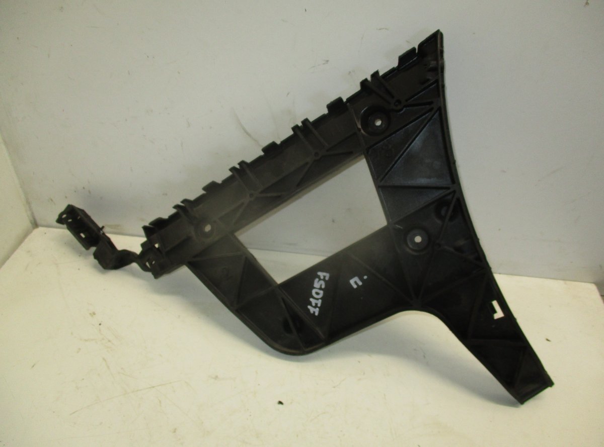 Audi A4 (B8) Rear bumper Carrier holder on fender right AUDI A4 / A4 ALLROAD (B8) (2007-2015) Rear bump...