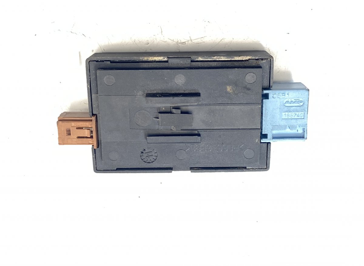 Peugeot 508 Anti theft alarm control unit PEUGEOT 508 I (W23) (2010-2018) Anti theft alar...
