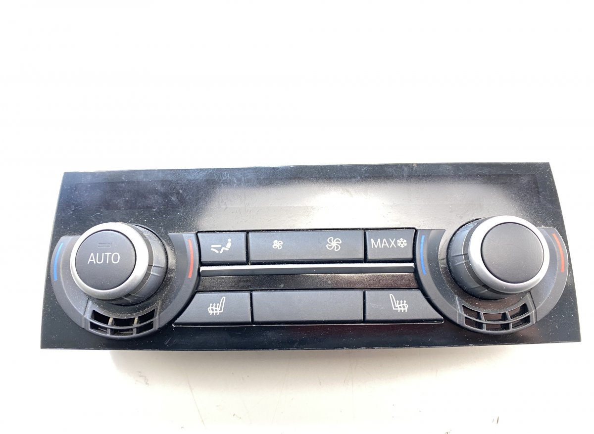 BMW 7 (F01 / F02 / F03 / F04) Rear AC heater control panel BMW 7 (F01, F02) (2008-2016) Rear AC heater con...