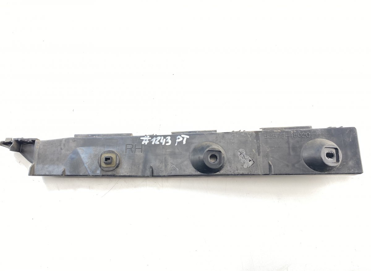 Rear bumper Carrier holder on fender right Brand/Model: TOYOTA HARRIER
Year: 2007
Engine: ...