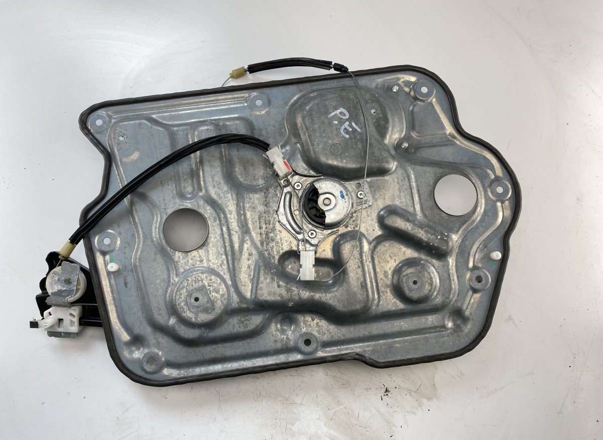 Nissan Qashqai Window Regulator mechanism front right NISSAN QASHQAI I (J10) (2007-2013) Window Regul...