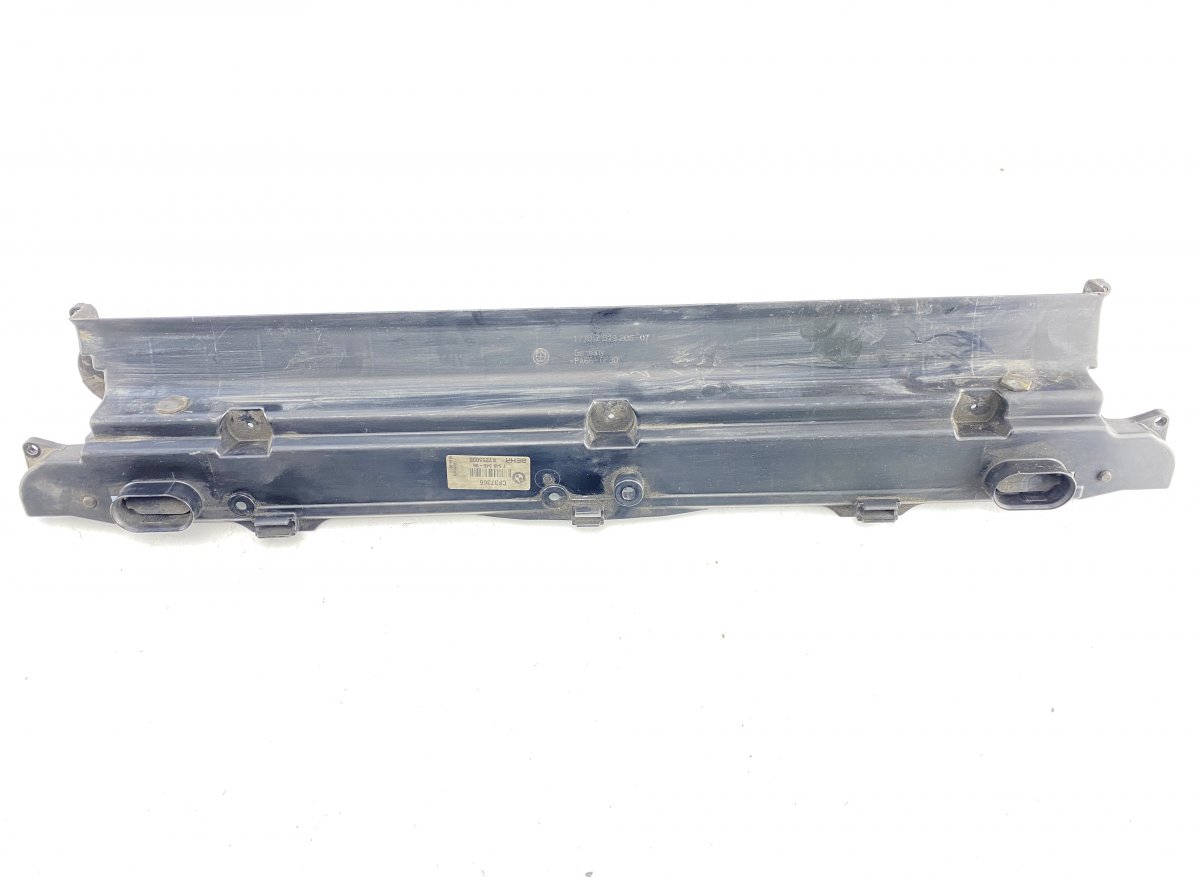 BMW 7 (F01 / F02 / F03 / F04) Front panel plastic cover upper BMW 7 (F01, F02) (2008-2016) Front panel plasti...
