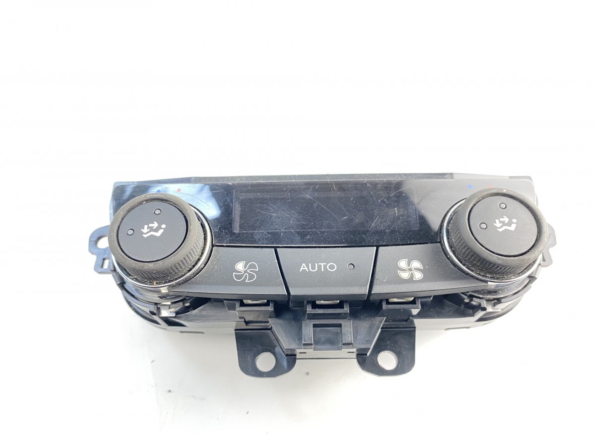 Peugeot 508 Rear AC heater control panel PEUGEOT 508 I (W23) (2010-2018) Rear AC heater ...