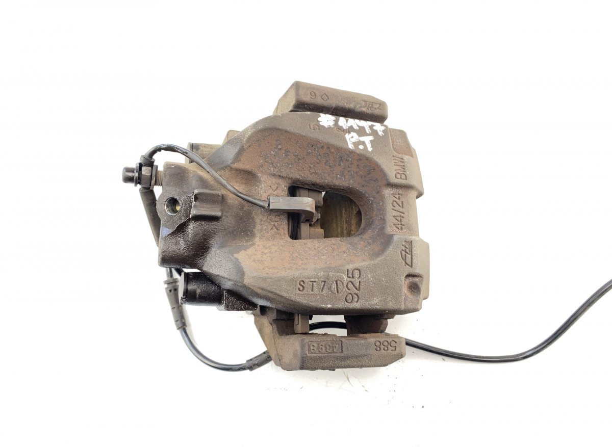 BMW 7 (F01 / F02 / F03 / F04) Brake caliper rear right BMW 7 (F01, F02) (2008-2016) Brake caliper rear...