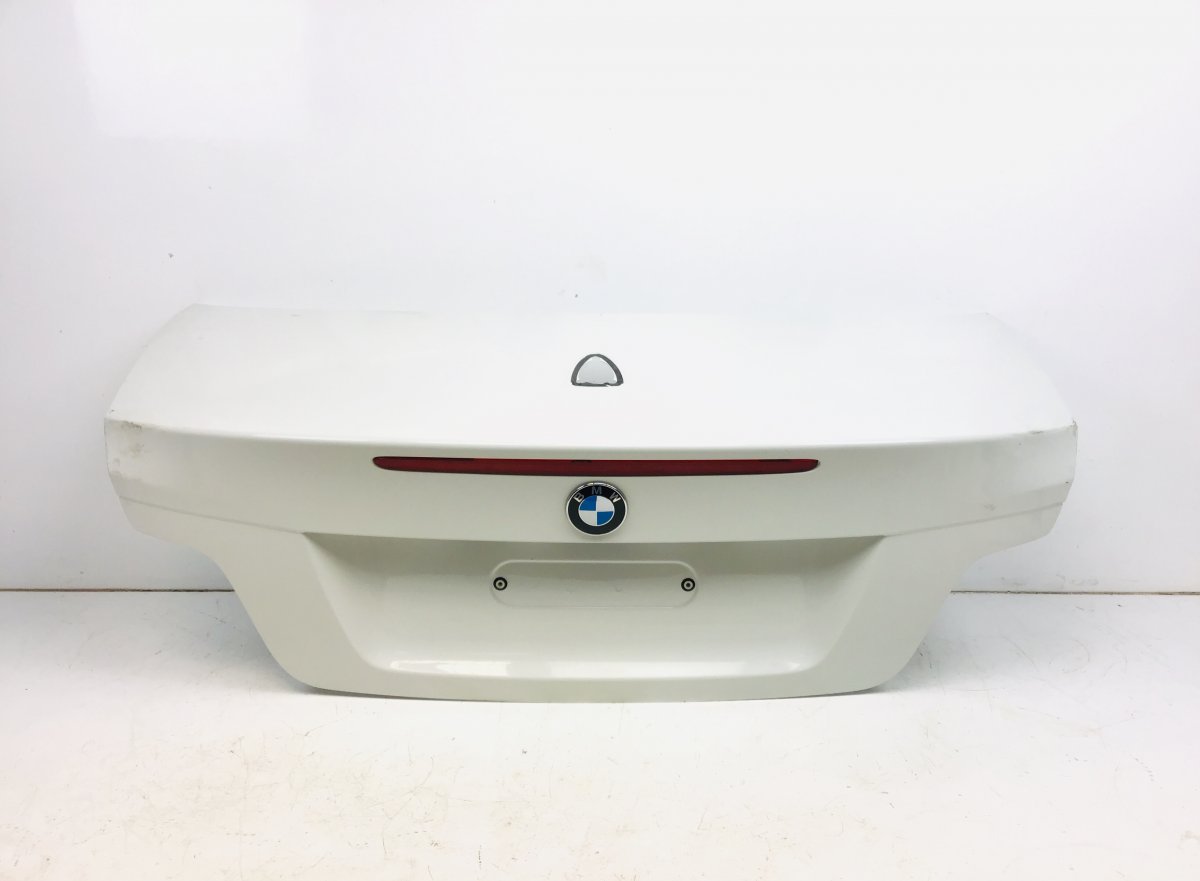 BMW 1 (E81 / E82 / E87 / E88) Bootlid / tailgate BMW 1 (E81, E82, E87, E88) (2003-2013) Bootlid ...