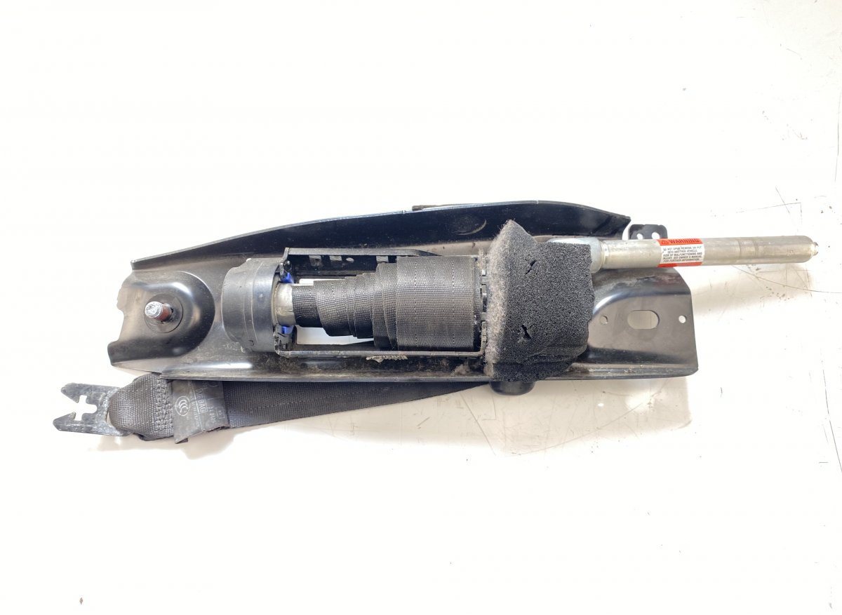 Volvo XC70 Seat Belt Front Right VOLVO XC70 II (2007-2016) Seat Belt Front Right...
