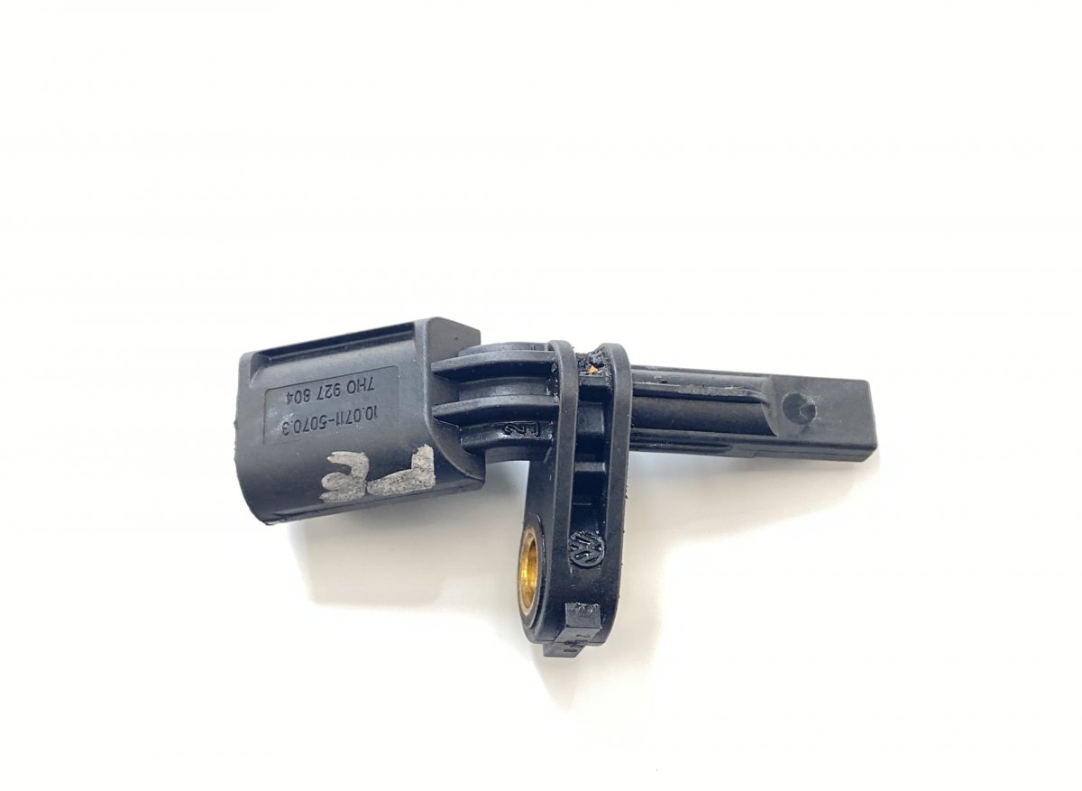 Volkswagen Passat ABS Sensor Front Right VW PASSAT B6 (3C) (2005-2010) ABS Sensor Front ...