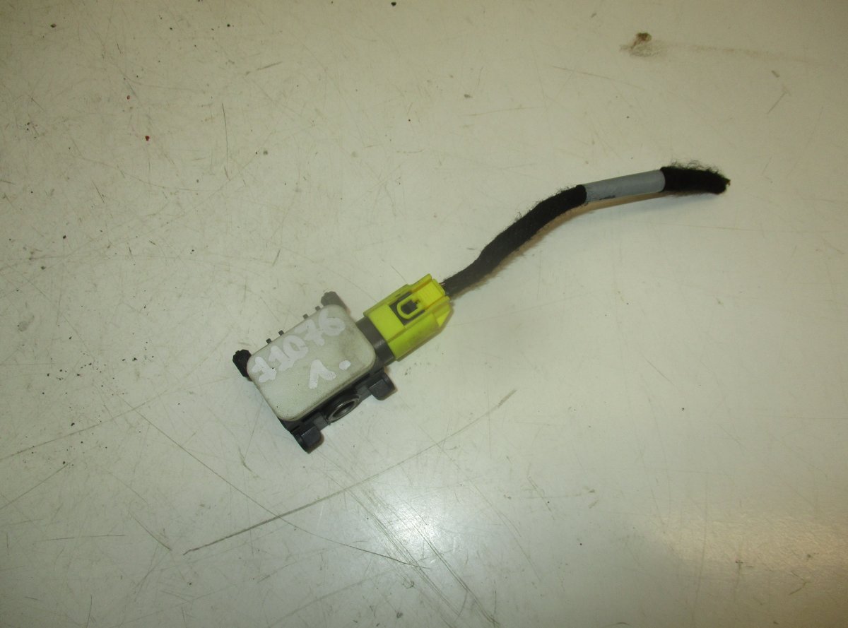 Mercedes-Benz A (W169) Side Crash Sensor left MERCEDES-BENZ S-CLASS (W221) (2005-2013) Side C...