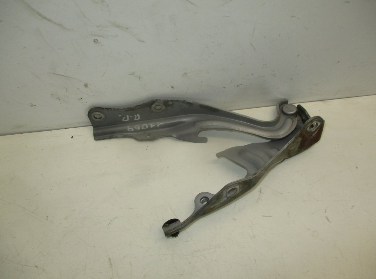 Subaru Impreza / WRX Bonnet Hinge Right SUBARU IMPREZA (GH, GR) (2008-2012) Bonnet Hing...