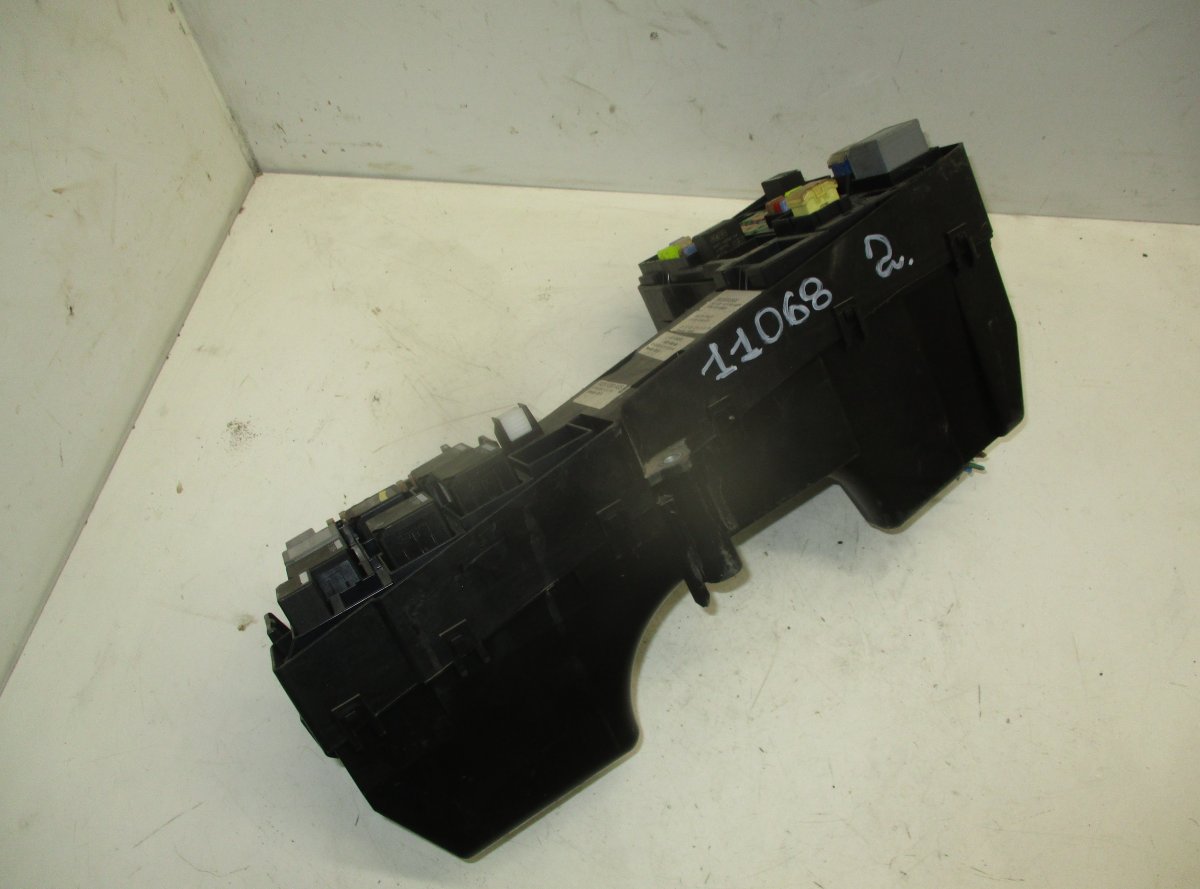 Jaguar XF Fuse box JAGUAR XF (X250, CC9) (2008-2015) Fuse box AX23...