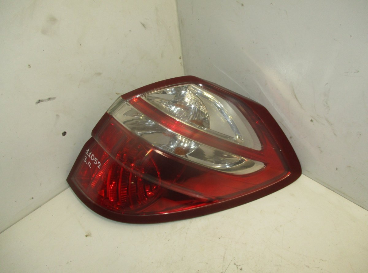 Subaru Legacy Right Rear Light Right rear light — SUBARU LEGACY IV / Outback (...