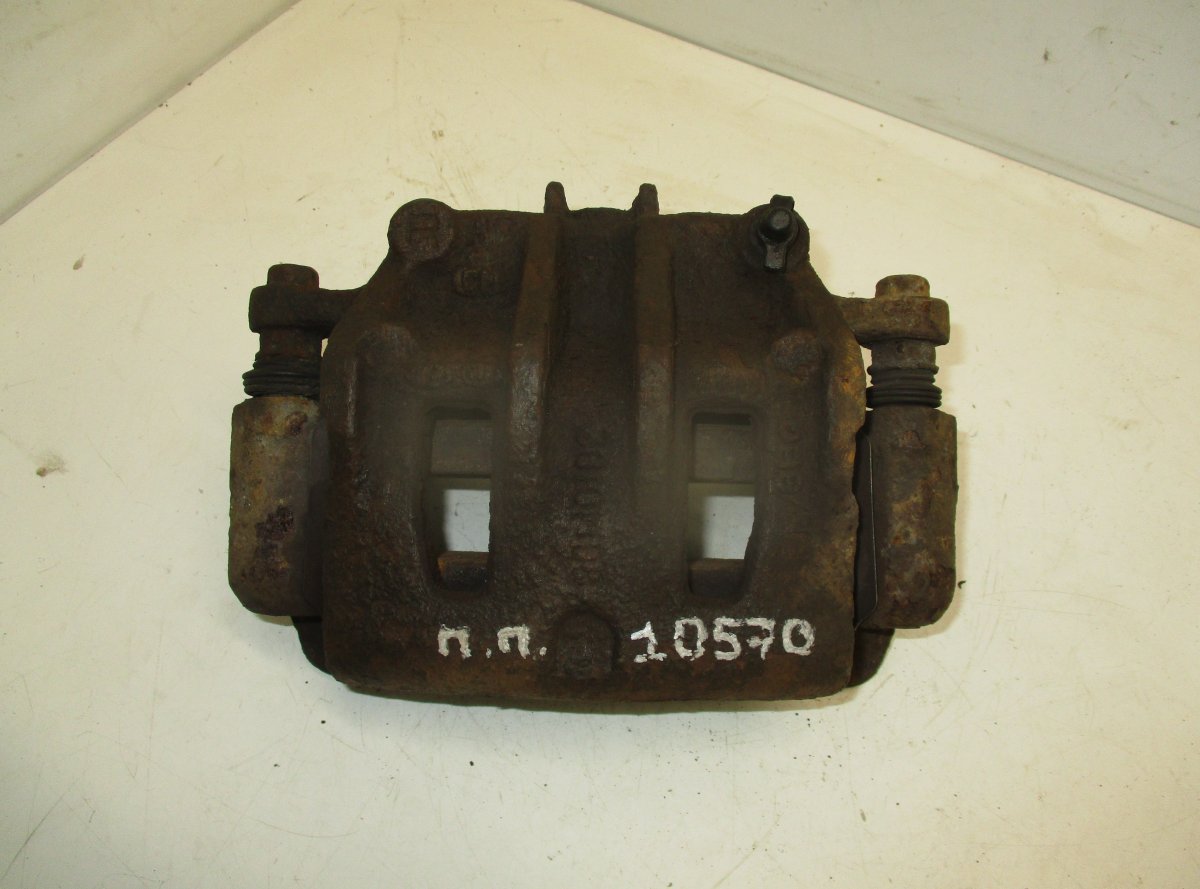 Hyundai Santa Fe Brake caliper Front right HYUNDAI SANTA FE II (CM, NC) (2005-2012) Brake ...