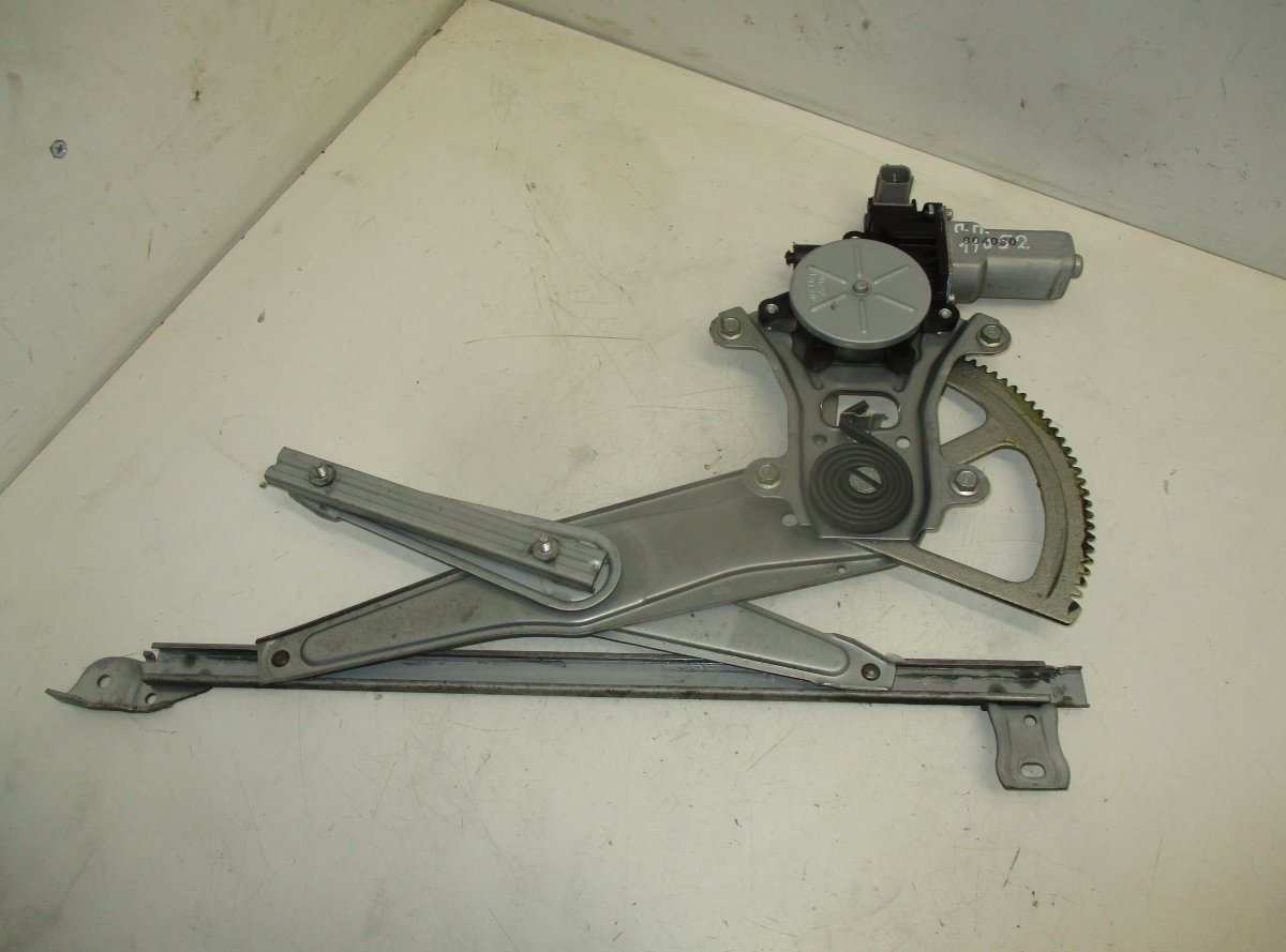 Subaru Legacy Window Regulator Compl. front right SUBARU LEGACY IV / Outback (2003-2009) Window R...