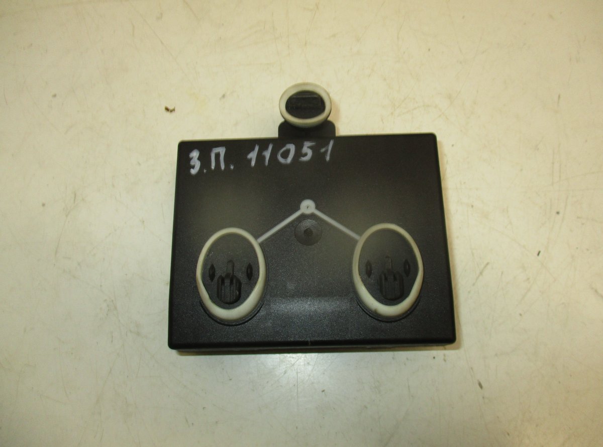 Audi A4 (B8) Door control unit rear right AUDI A4 / A4 ALLROAD (B8) (2007-2015) Door cont...