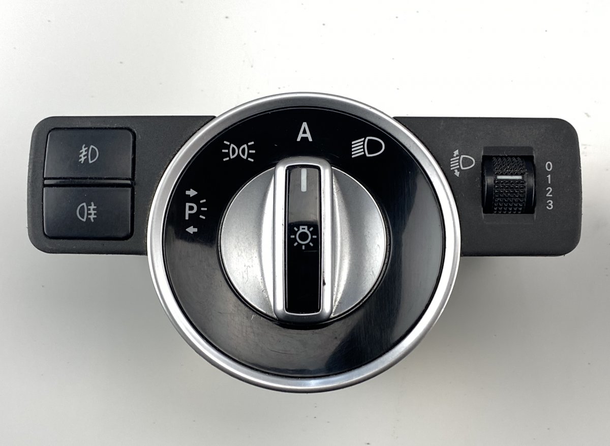 Mercedes-Benz A (W169) Headlight Switch MERCEDES-BENZ C-CLASS (W204) (2007-2013) Headli...