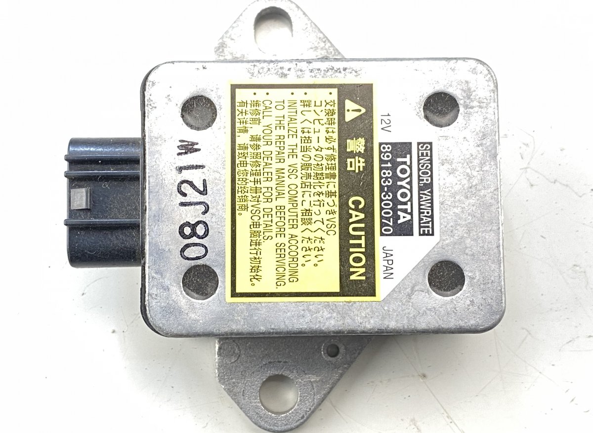 Lexus GS Датчик скорости (Yaw rate) LEXUS GS III (2005-2011) YAW rate sensor 89183-...