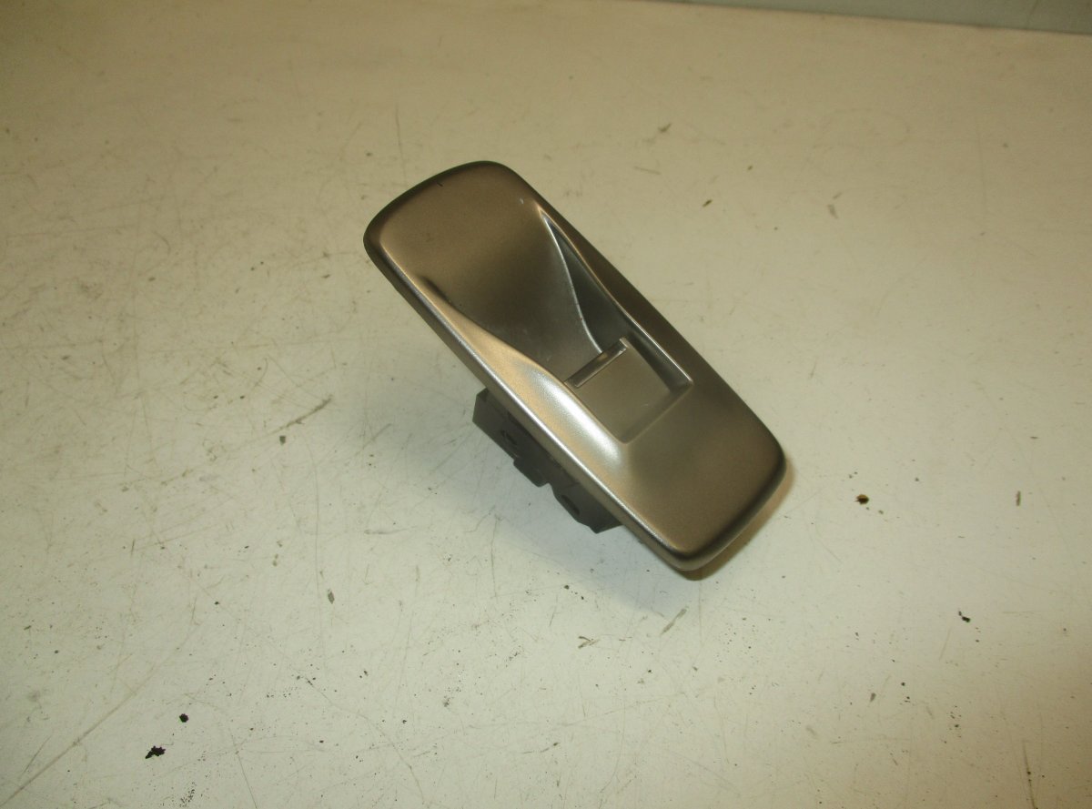 Jaguar XF Switch For Electric Windows Rear Right JAGUAR XF (X250, CC9) (2008-2015) Switch For El...