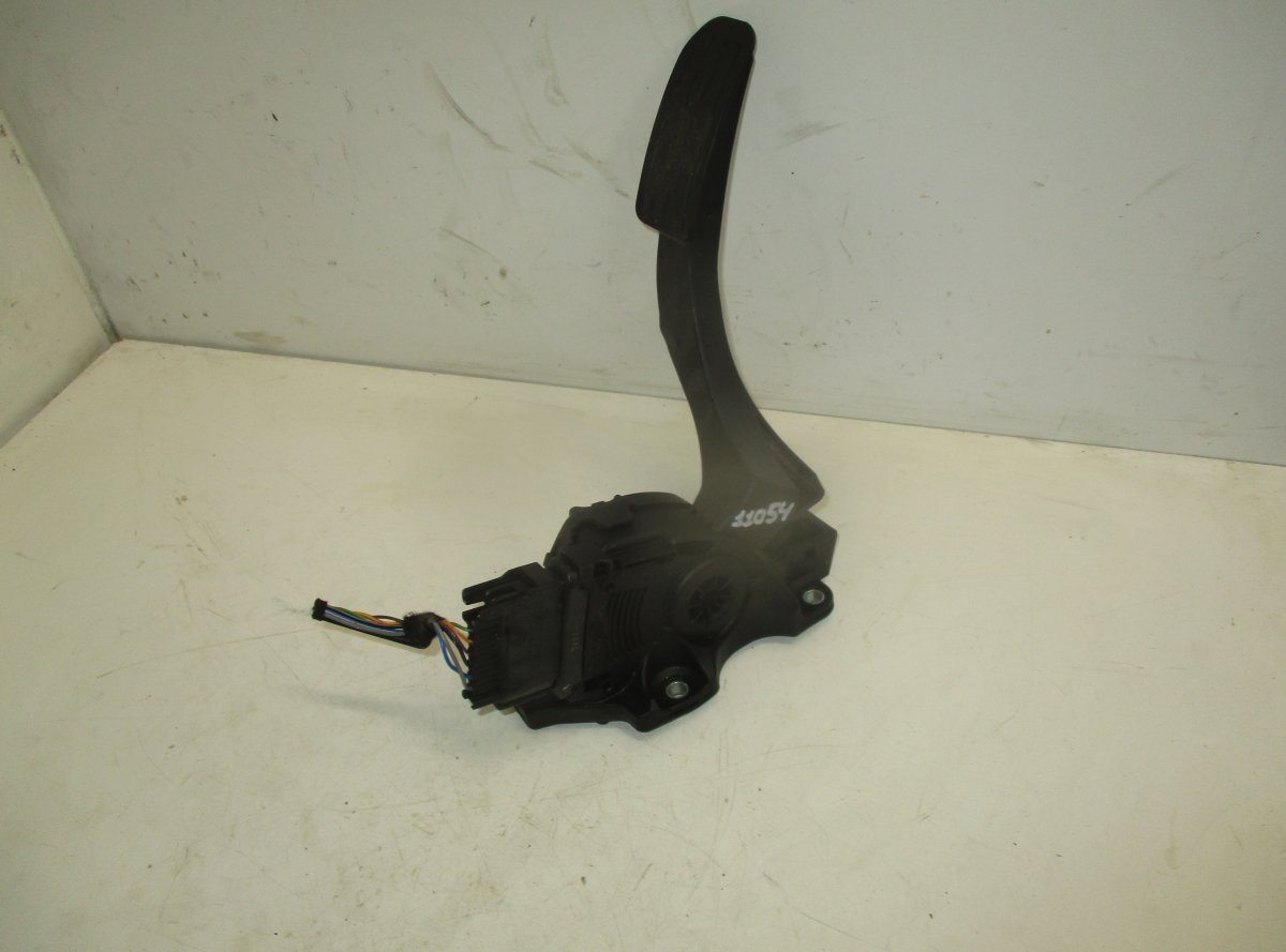 Ford Mondeo Accelerator Pedal FORD MONDEO Mk IV (BA7) (2007-2014) Accelerator...