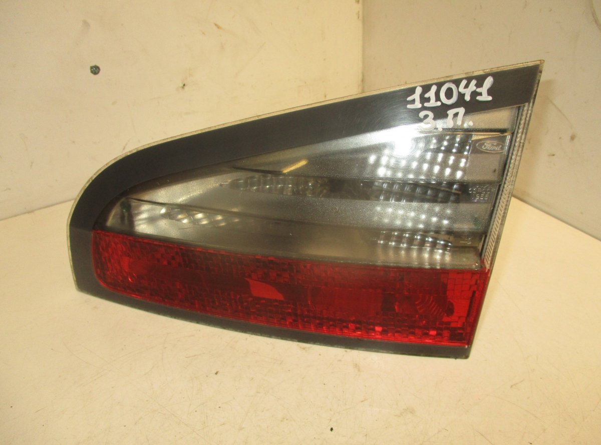 Ford S-Max Inner tail light, right FORD S-MAX I (2006-2014) Inner tail light, righ...